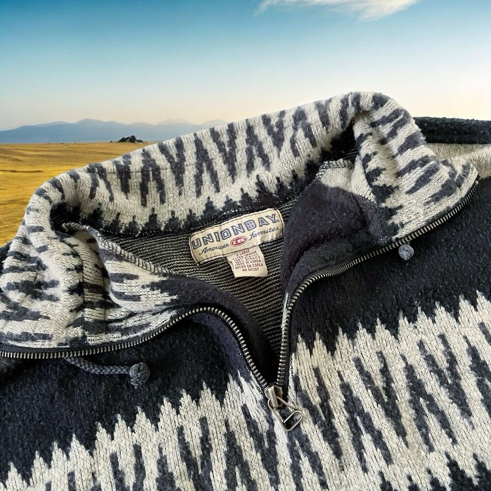 Vintage 90s Unionbay Striped Aztec Navajo Southwest Pullover Sweater Black Tan